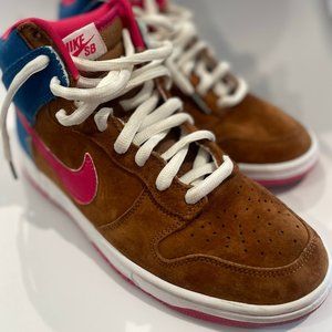 Nike Dunk High Pro SB - Mr. Todd Bratrud